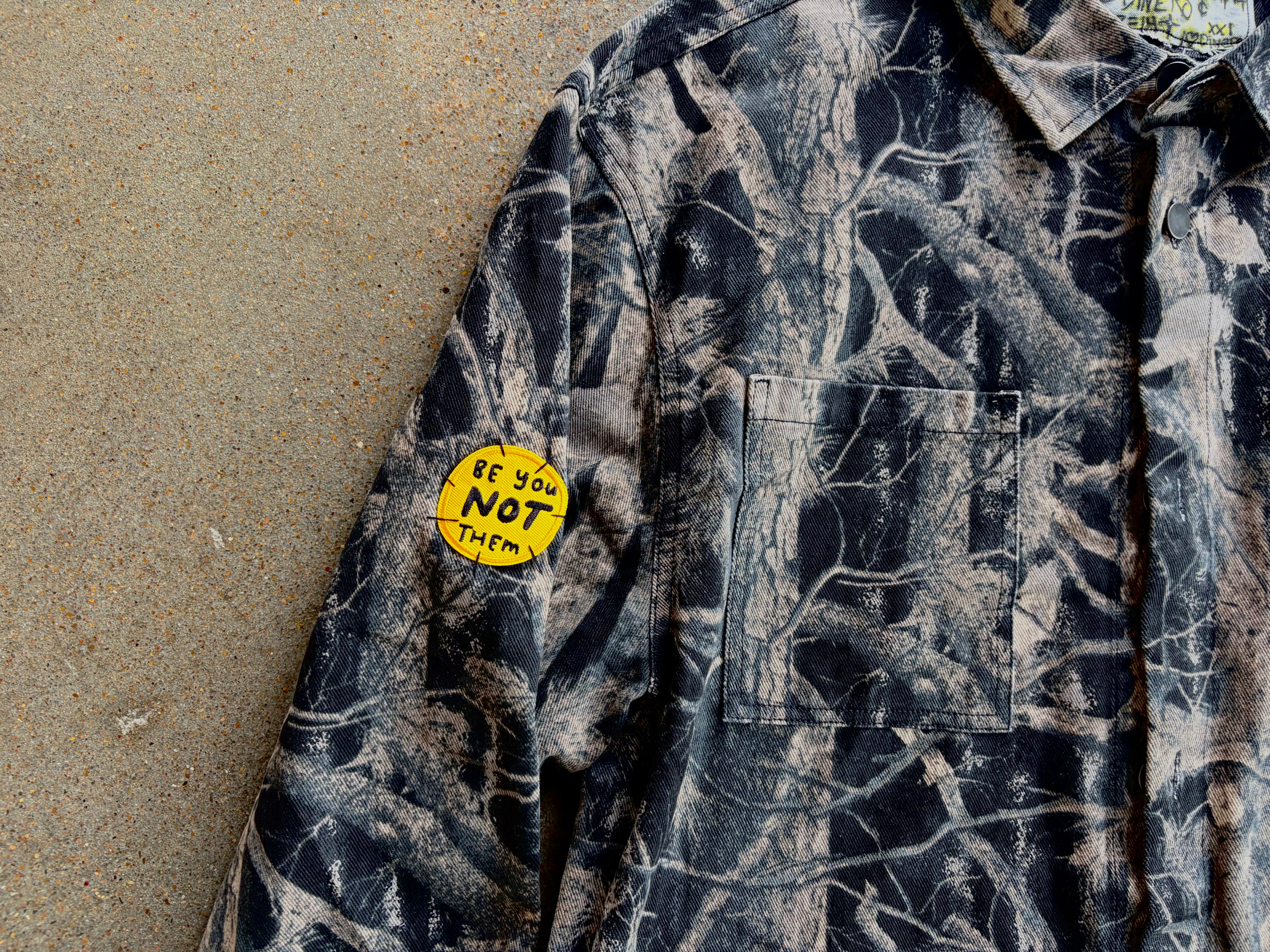 DINERO XXI CROPPED DENIEM CAMO