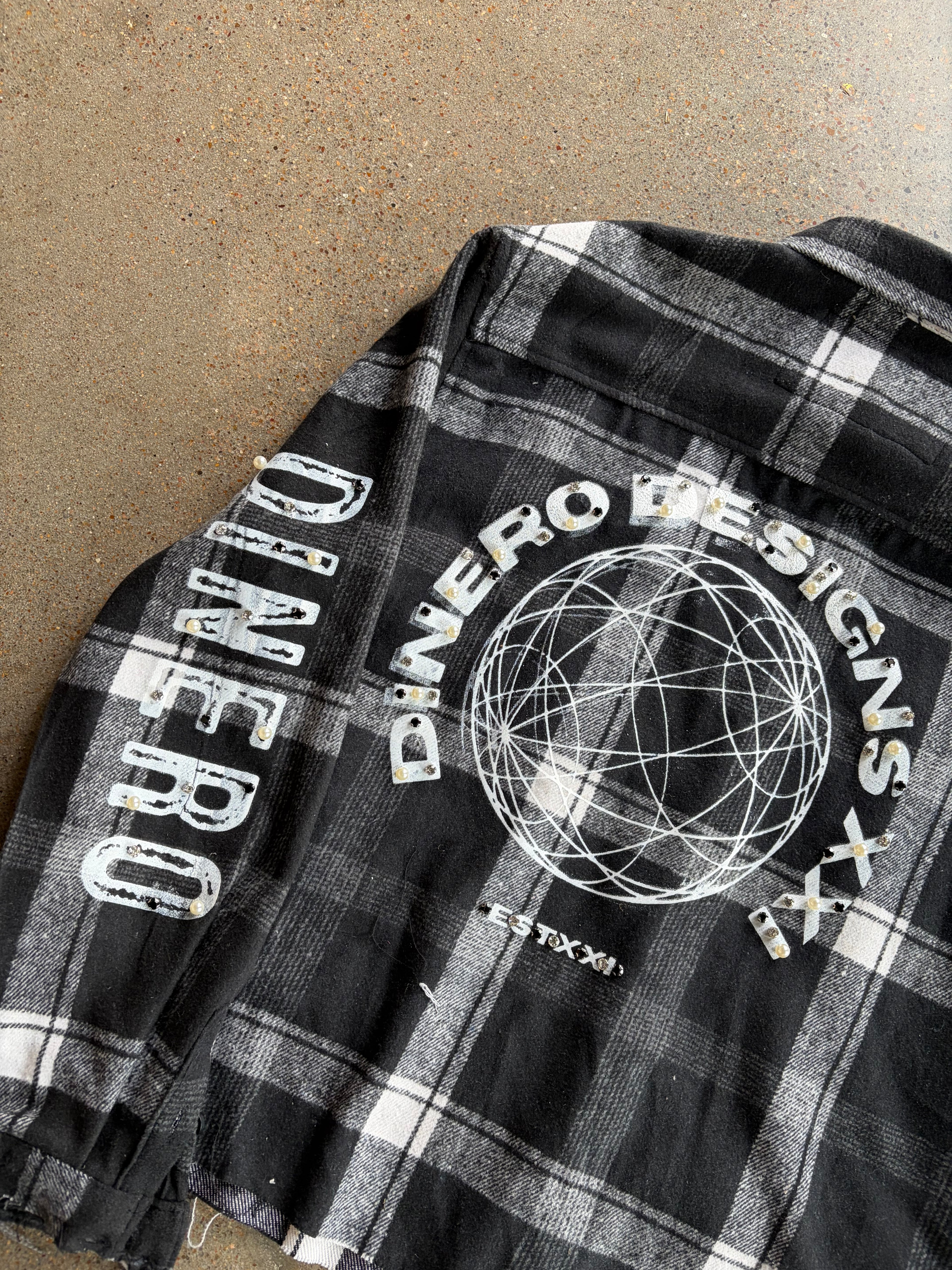 ￼￼YIN YANG FLANNEL