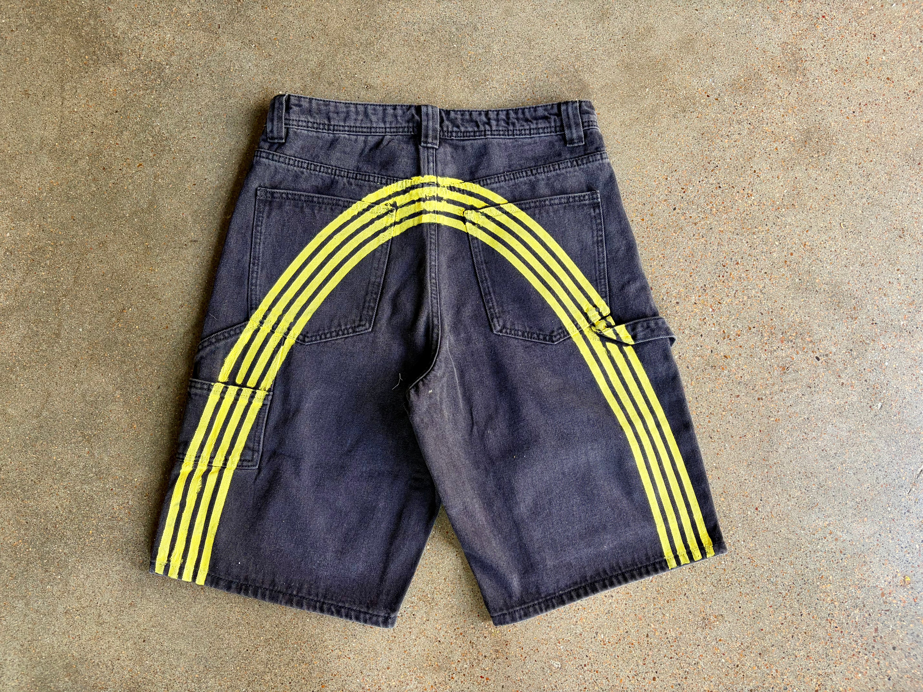 DINERO XXI RACER SHORTS